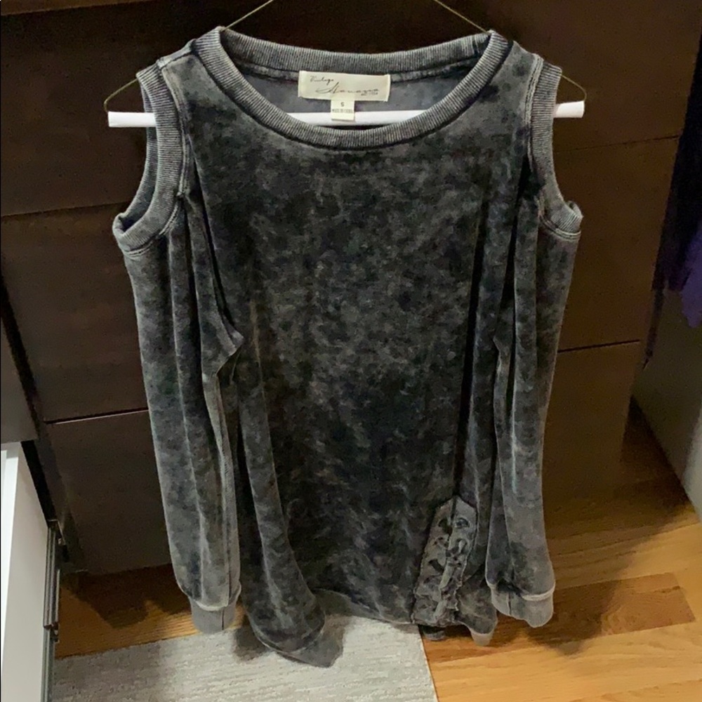 Like new Vintage Havana dress. Small. Grey Velour